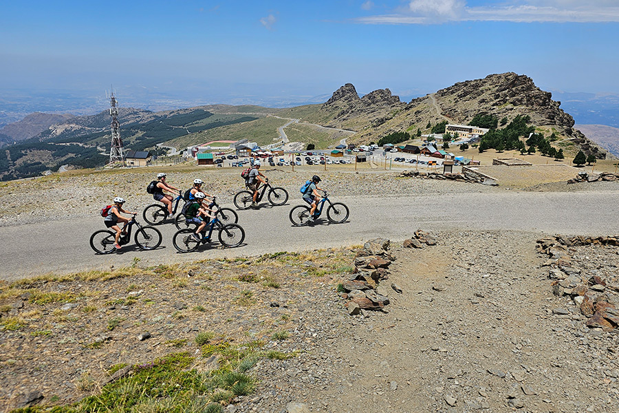 Ciclistas- Sierra Nevada Ciclistas- Sierra Nevada