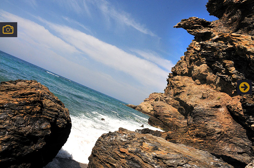 Peñón de Jolucar y playa de la Joya, fotogalería