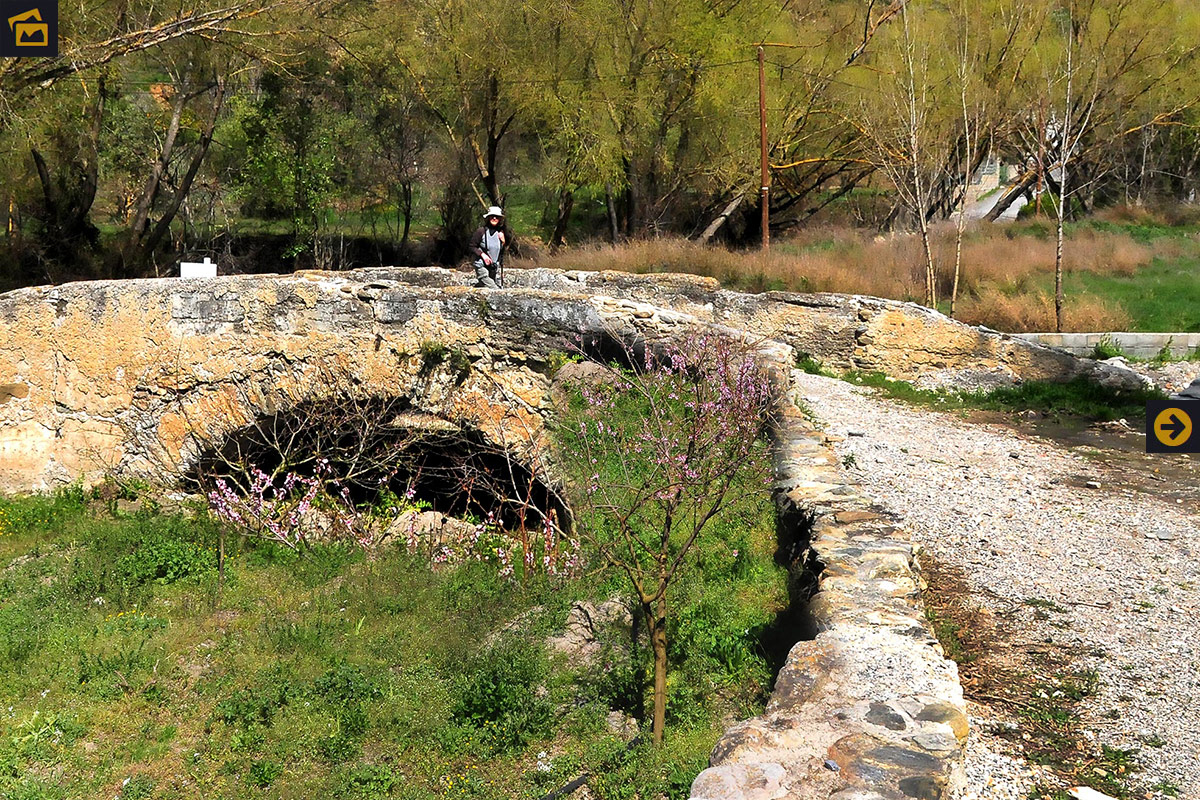 Puente medieval de Dúrcal