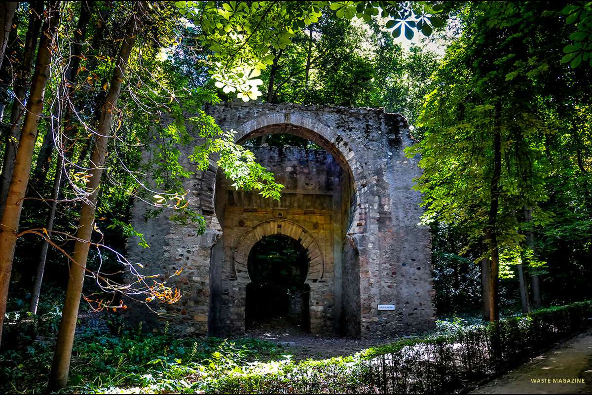 Puerta de Bibrambla