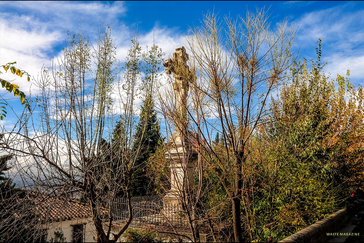 Cruz de los Mártires