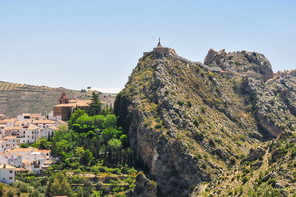 castril-pena-castillo-01