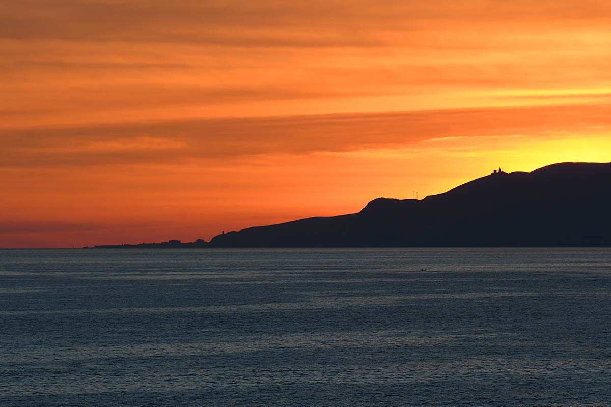 Faro de Castell de Ferro