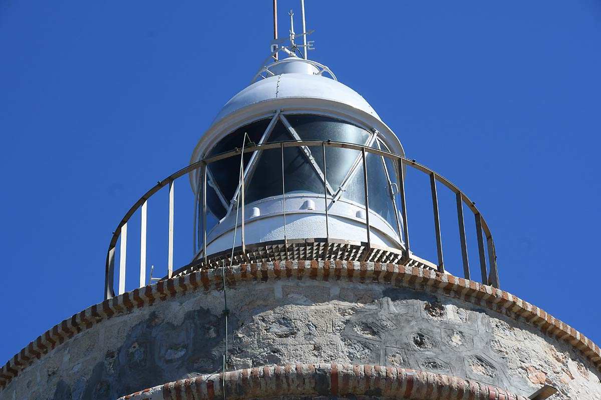 Faro de la Herradura - Punta de la Mona