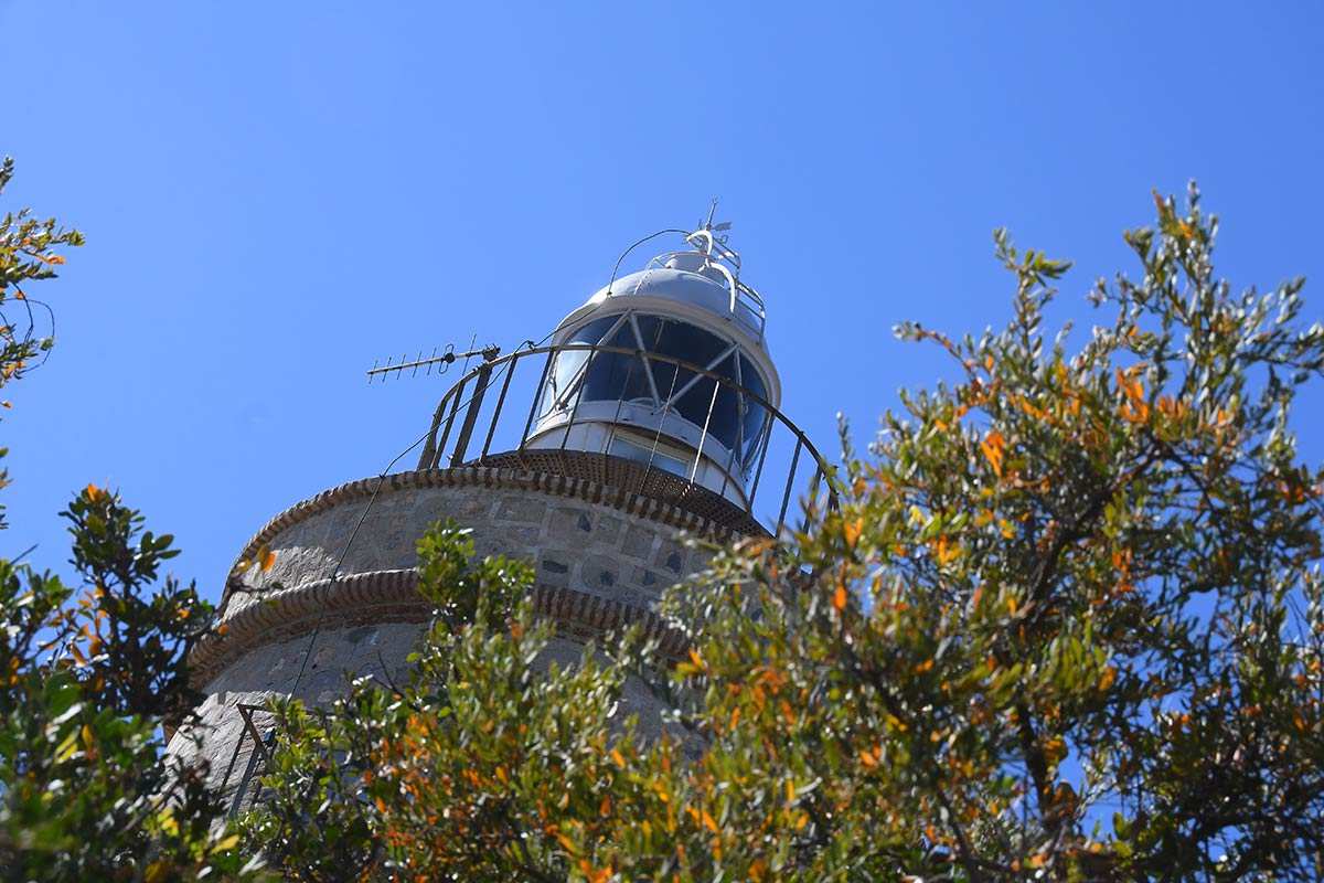 Faro de la Herradura - Punta de la Mona