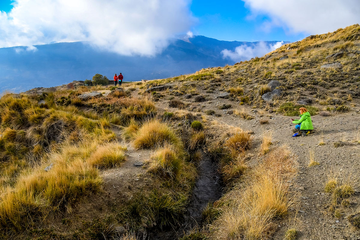 Acequias de careo, Sierra Nevada, barranco de Poqueira