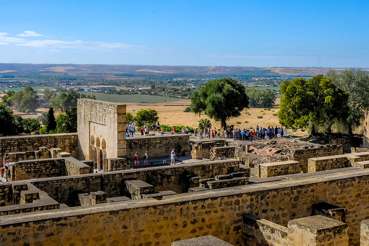 medinaazahara07