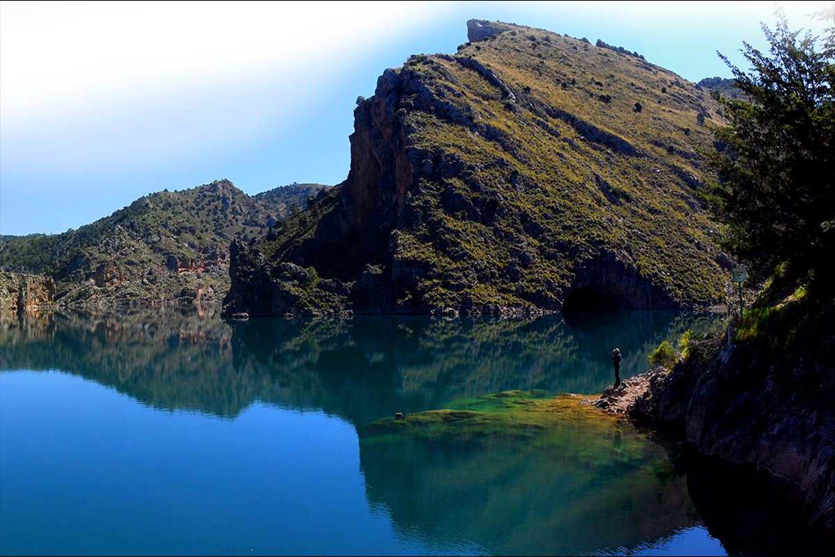 Emblase de Quéntar, río Aguas Blancas