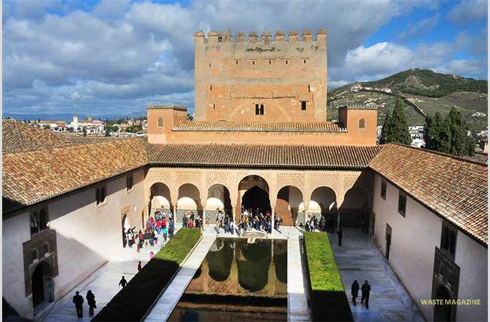 patio-de-los-arrayanes