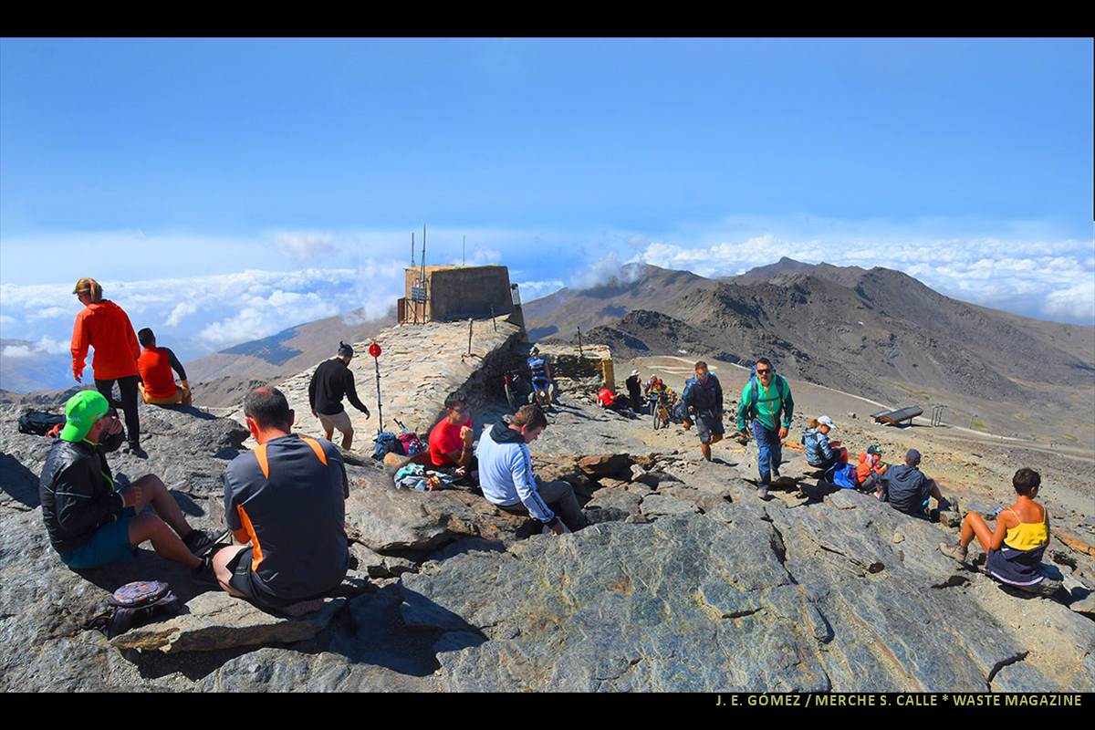 Veleta-cumbre-agosto-2019-JEGOMEZ