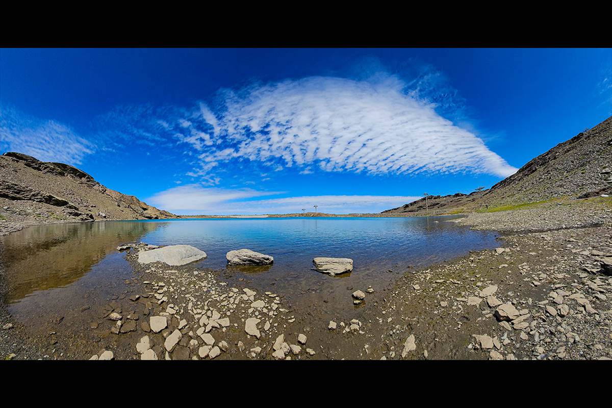 Laguna-de-las-Ywguas-panoramica-(26)
