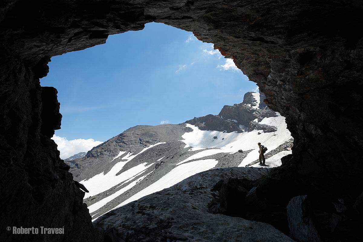 TÚNEL VELETA - ROBERTO TRAVESÍ